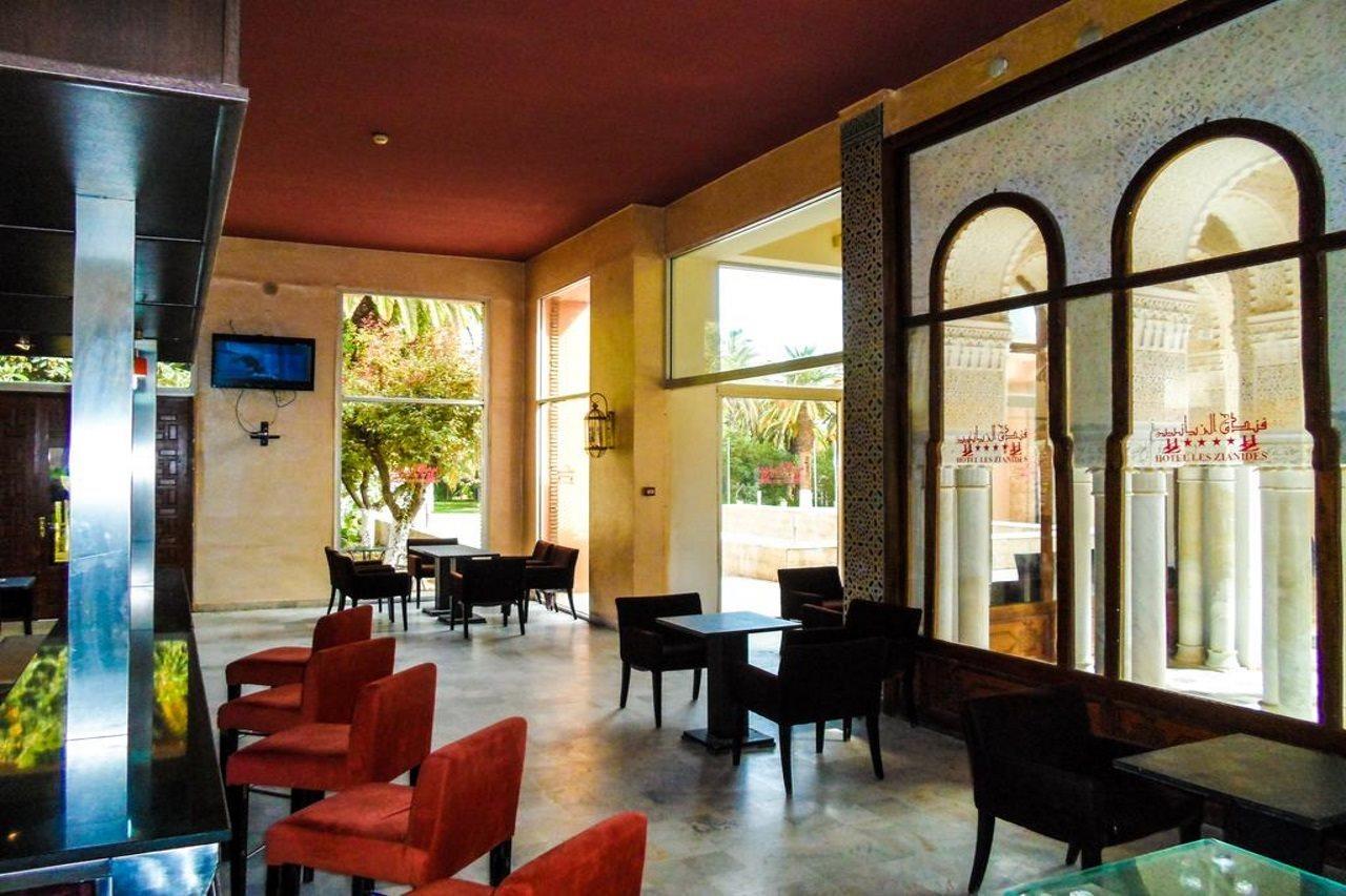 Hotel Les Zianides Тлемсен Екстер'єр фото