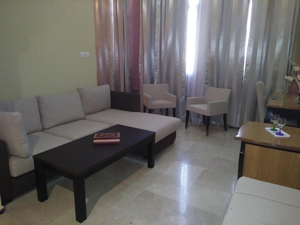Hotel Les Zianides Тлемсен Екстер'єр фото